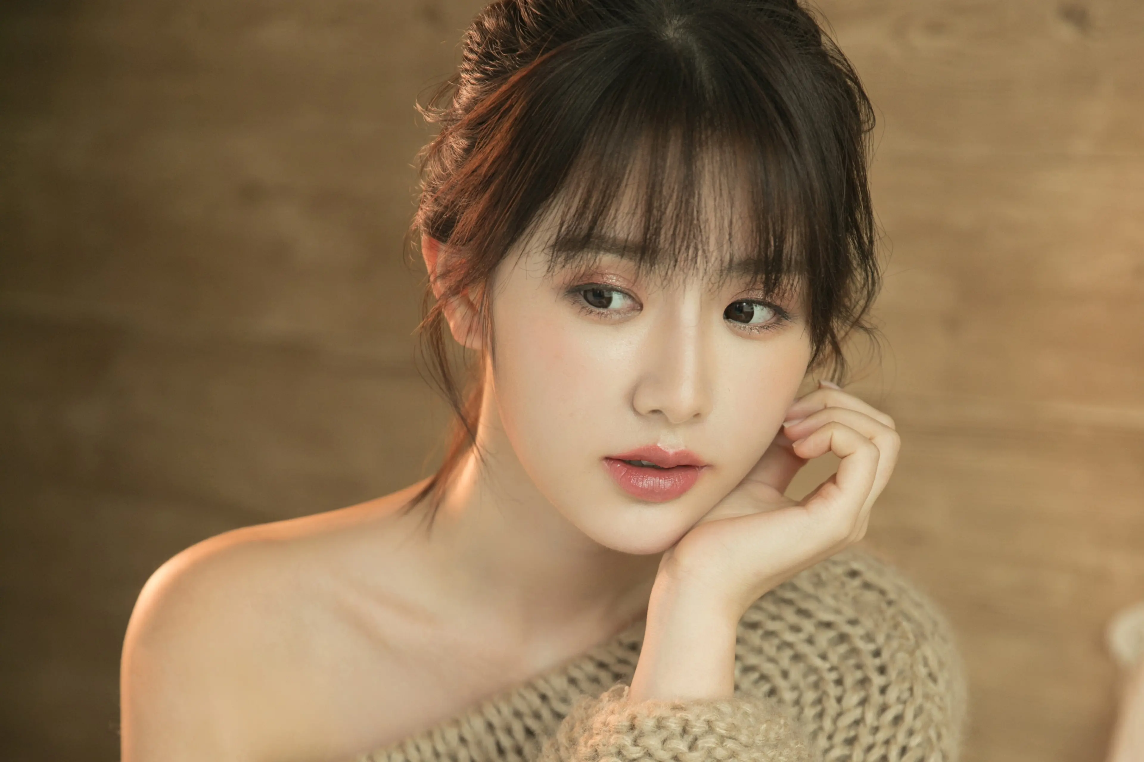 余姚西宁私人伴游陈娟儿的联系方式