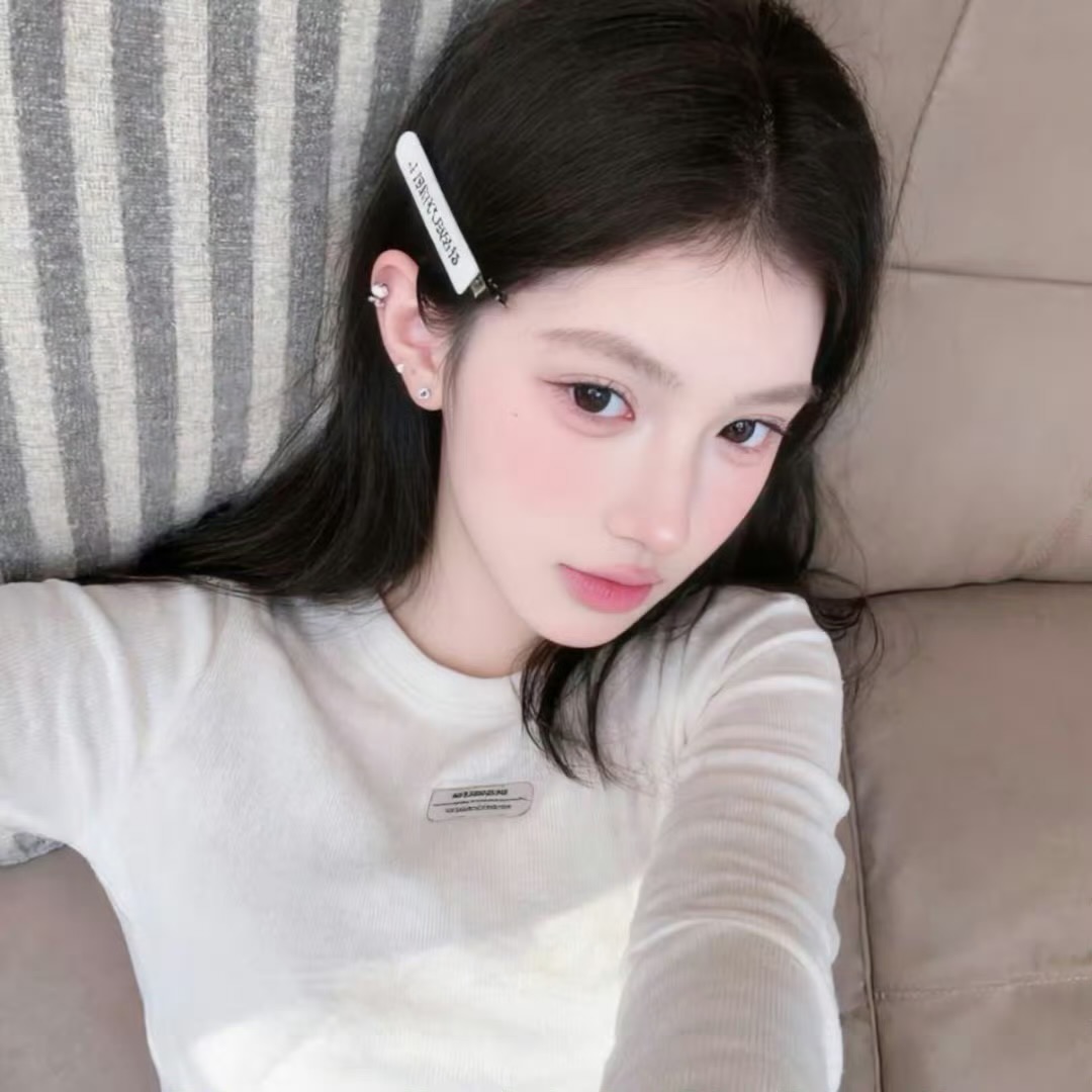 北京伴游女生 | Vivian的资料