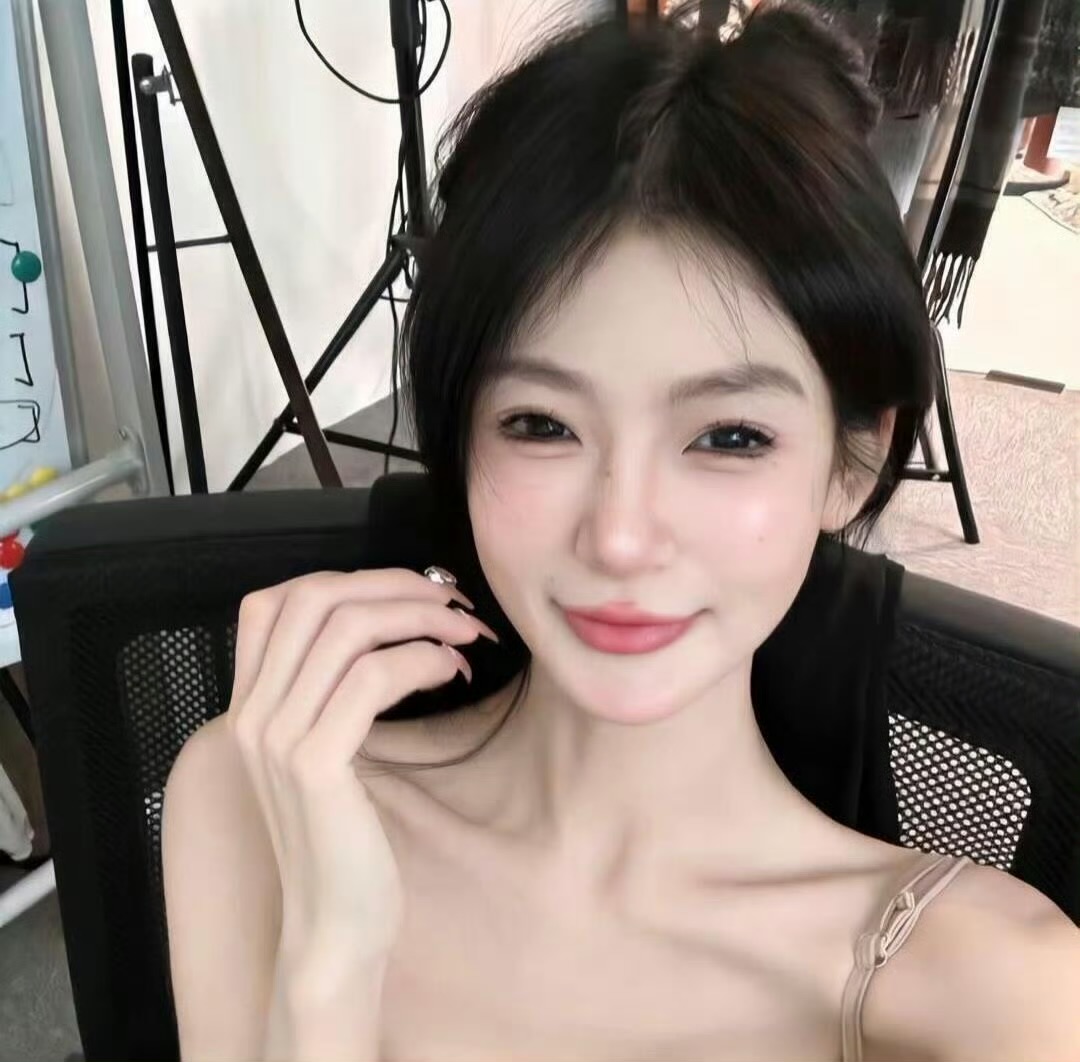 北京伴游女生梁安琪 🌌的资料